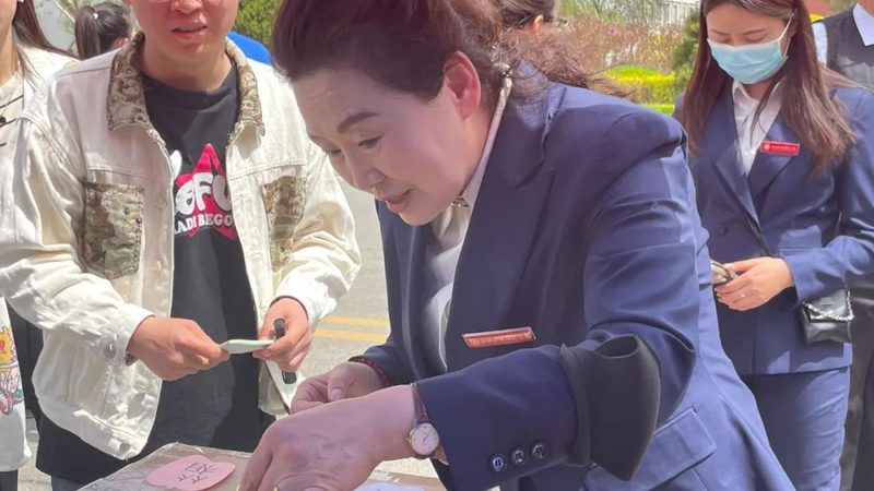 补光灯与常亮灯：一场被误解的照明博弈
