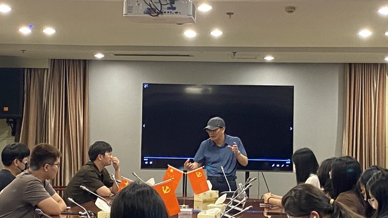 一支优秀的政府会议策划团队应具备以下特点：