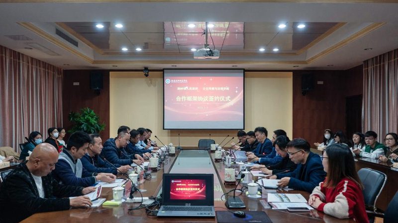 舞台背景板材质揭秘：揭秘舞台背景板的常用材质及其特点